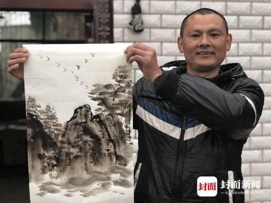  现实版扫地僧！小学文化自学作画走红