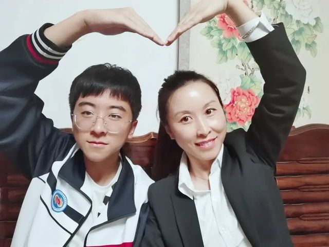 家长心理课堂——将我的爱捧在手心