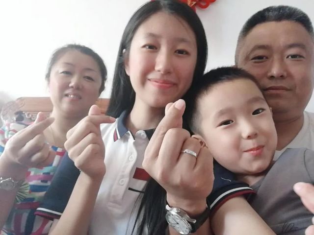 家长心理课堂——将我的爱捧在手心