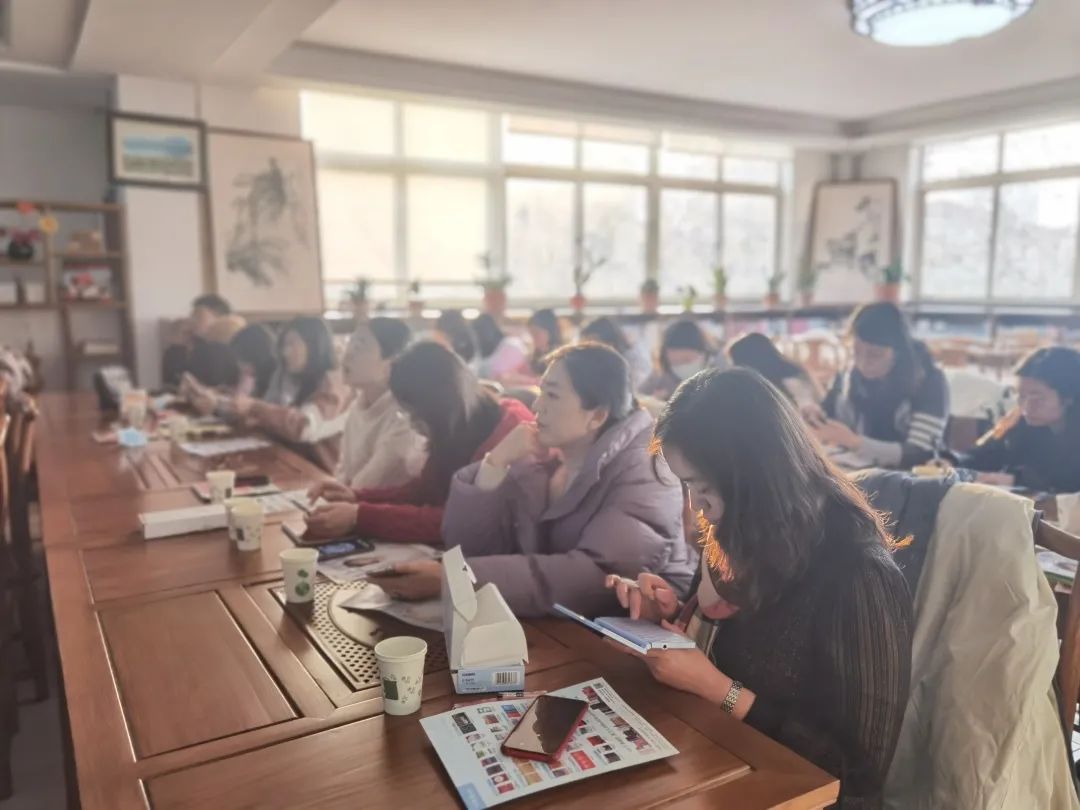 信息化学习工具与英语教学深度融合研究项目在我校成功启动