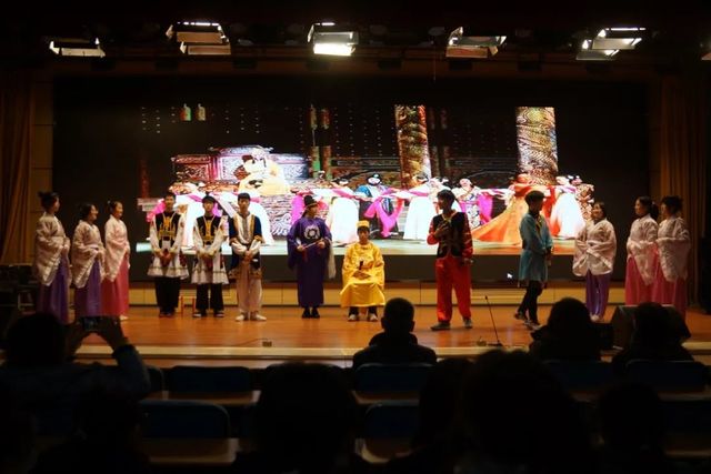 演绎经典历史 弘扬家国情怀——青岛六十六中原创历史剧展演