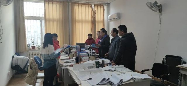 精雕细琢课堂设计，精益求精教学研究 ——物理组郑洁老师开设集备组展示课