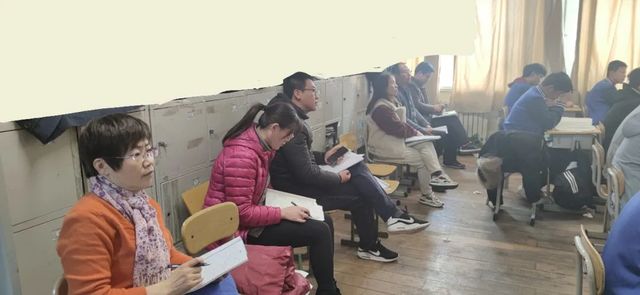 精雕细琢课堂设计，精益求精教学研究 ——物理组郑洁老师开设集备组展示课