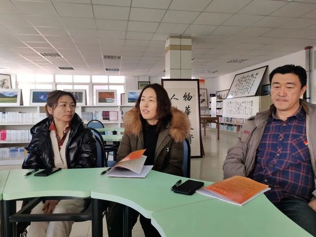 找问题明方向，守初心担使命 ——高三教师党支部召开组织生活会暨民主评议党员