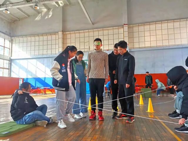 运动无处不在，跑酷无限精彩 ——青岛六十六中新疆部举办趣味跑酷