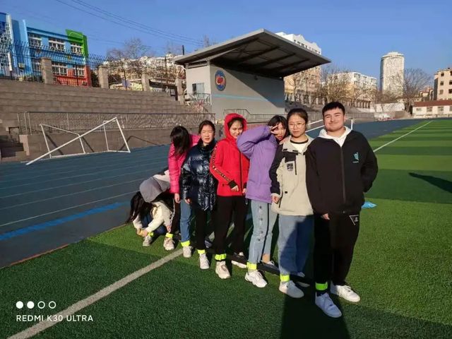 运动无处不在，跑酷无限精彩 ——青岛六十六中新疆部举办趣味跑酷