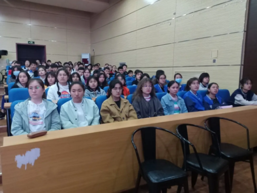 我们的节日｜看新闻学党史 祭英烈做传人