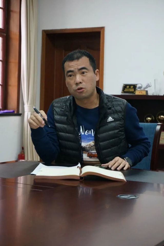 学党史 悟思想 办实事 开新局——青岛六十六中举行理论中心组党史专题学习