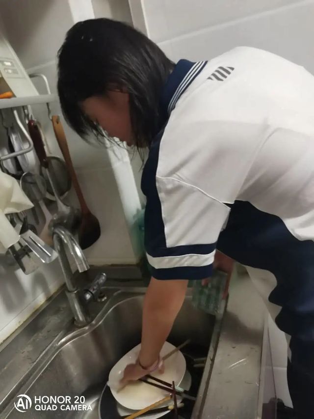 践行“十个一” | 劳动，我们成长的必修课