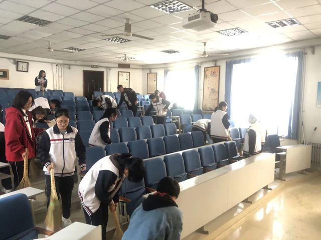 践行“十个一” | 劳动，我们成长的必修课