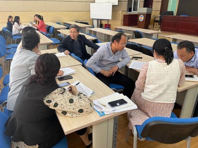 精准分析 凝心聚力 砥砺前行——2020-2021第二学期高二期中教学质量分析会