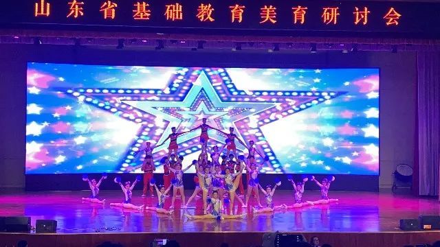 践行“十个一”|舞动青春绽放成长力量 ——记我校啦啦操队参加青岛电视台教育频道揭牌仪式演出