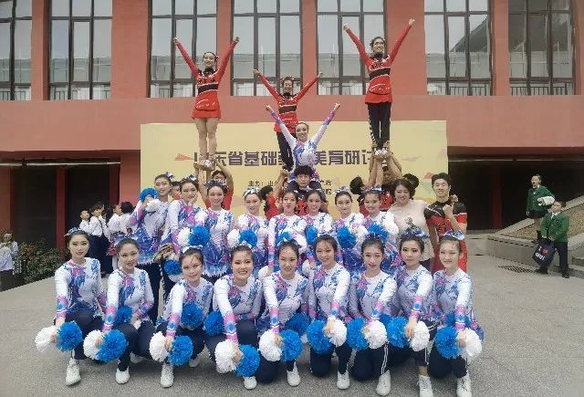 践行“十个一”|舞动青春绽放成长力量 ——记我校啦啦操队参加青岛电视台教育频道揭牌仪式演出
