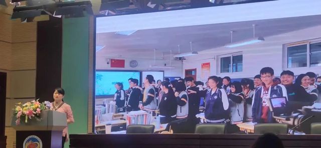 凝心聚力·经验共享·接力前行——青岛六十六中2021、2022届新老高三对接会