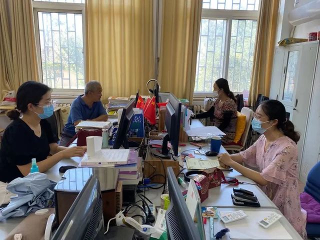 厉兵秣马强技能 蓄势待发新征程——青岛第六十六中学政治组暑期培训纪实