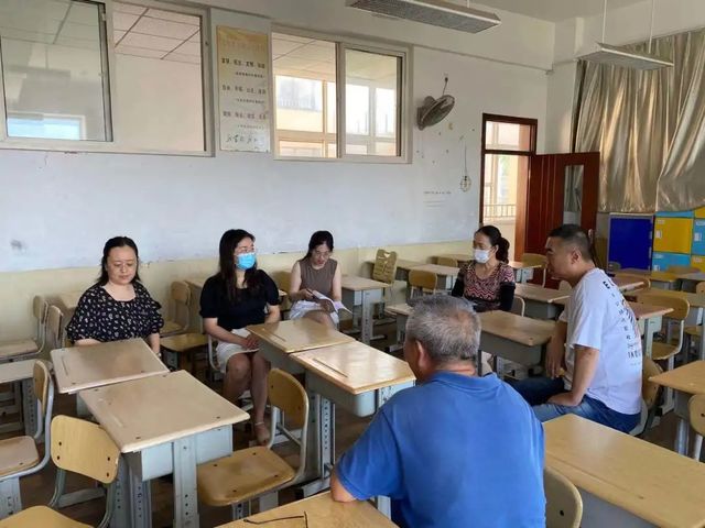 厉兵秣马强技能 蓄势待发新征程——青岛第六十六中学政治组暑期培训纪实