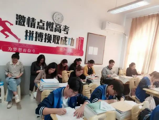 教研无痕，拔节有声——记青年教师高天娇的汇报课
