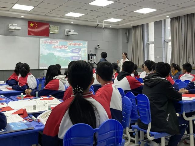 多元策略助推美术素养提升——我校艺术组刁晓梦老师开设市教学交流课