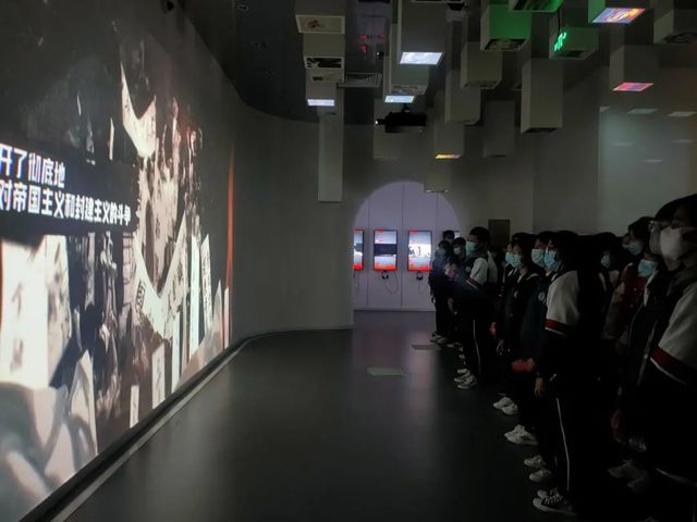 赓续红色血脉 传承红色精神——青岛六十六中到红景新区开展研学活动