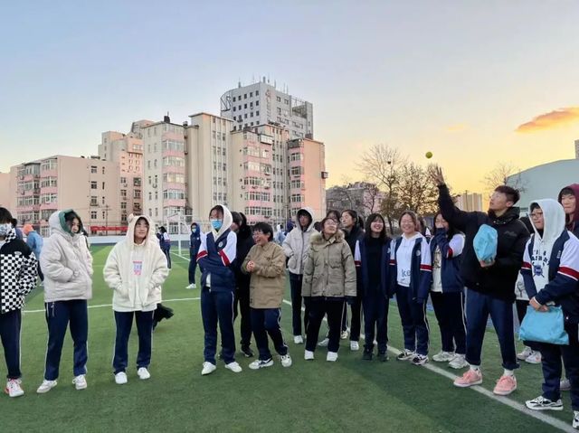 阳光正暖 不负时光——记2021级6班团建活动