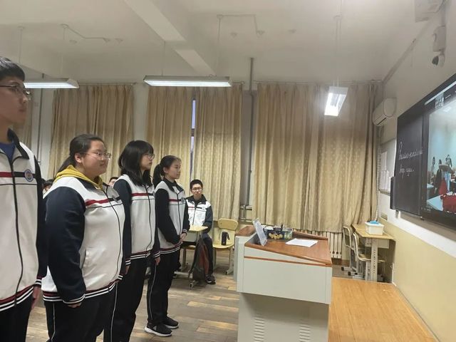 点亮莘莘学子人文暖光 搭建中俄文化交流平台