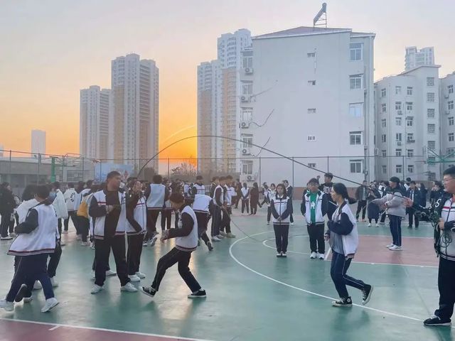 飞扬青春 跃动芳华——高二年级跳大绳比赛
