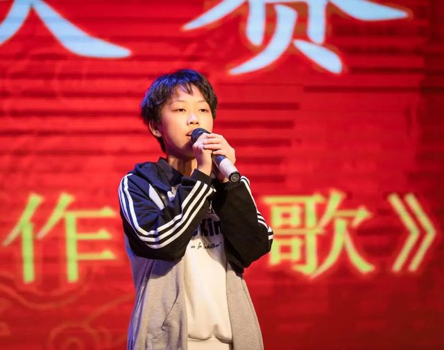 “唱响未来”记青岛六十六中校园艺术节之十佳歌手比赛