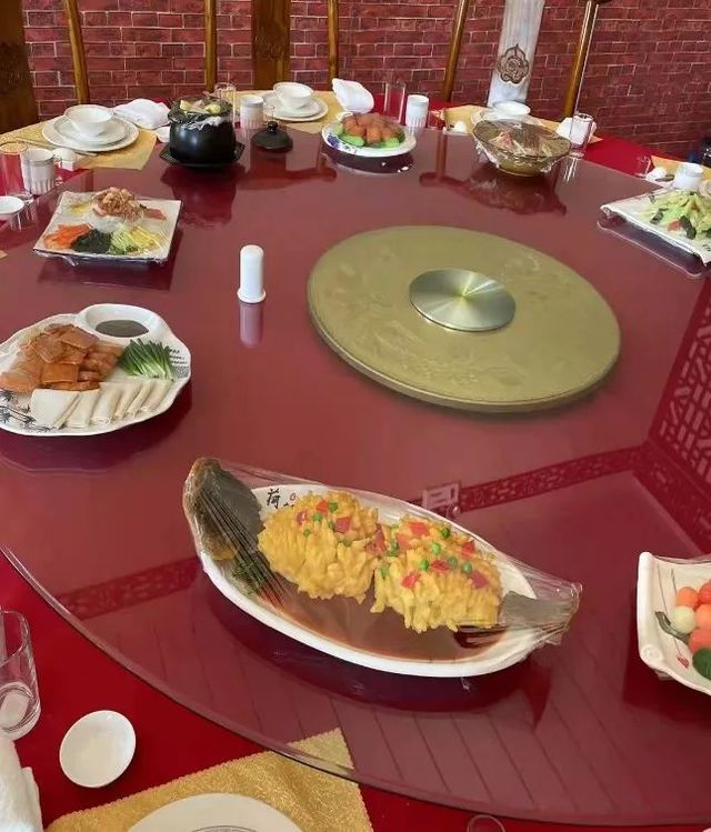 田间课堂助成长，领导慰问暖人心——青岛六十六中校领导看望慰问学农师生