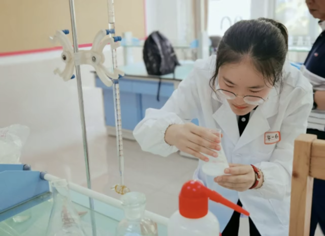 荣誉殿堂 | 敢于梦想，追求卓越——山东省优秀学生 2019级1班 邵文静