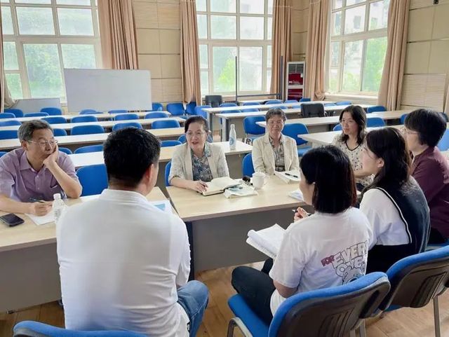 厚积薄发求突破，转益多师是汝师——历史组新老高三对接