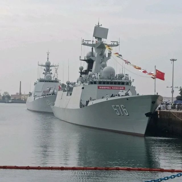 感受海军力量，培养家国情怀——青岛六十六中2021级5班参加舰艇开放日活动