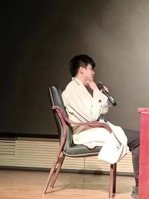 全环境立德树人 | 红色情景剧推理 特色班会燃爆全场