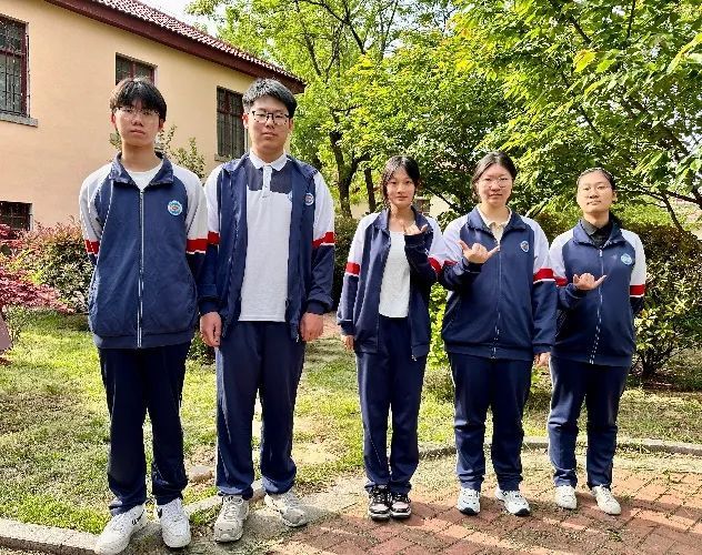 打开学习之门——记2021级中俄班小组竞赛活动顺利启动