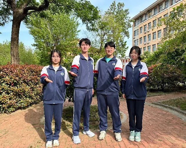 打开学习之门——记2021级中俄班小组竞赛活动顺利启动