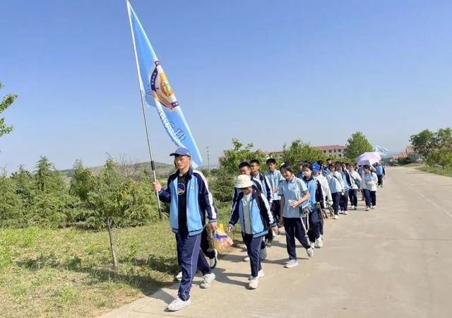 学农纪实 | 杏林说道谈经络，在野坐吹山林风，新酿杜康氤芬芳