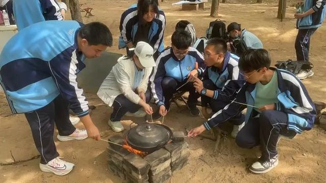 学农纪实 | 杏林说道谈经络，在野坐吹山林风，新酿杜康氤芬芳