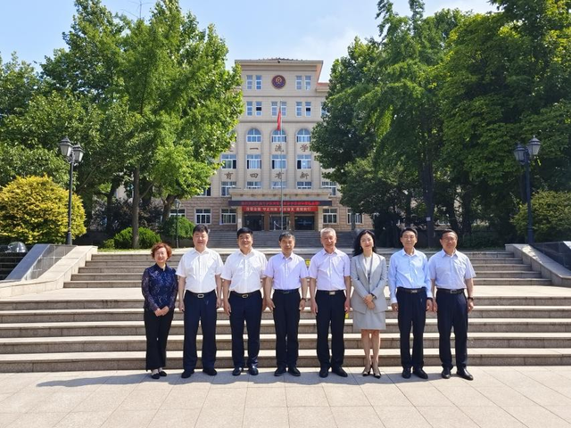 深化联盟合作，共商共建共进 ——青岛六十六中学承办中俄中学联盟第一届常务理事会第四次会议