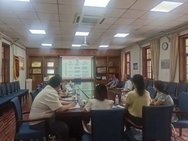 感受学校红色文化 延展校间交流互鉴——天津市华辰学校教师综合素养提升学访团到访我校