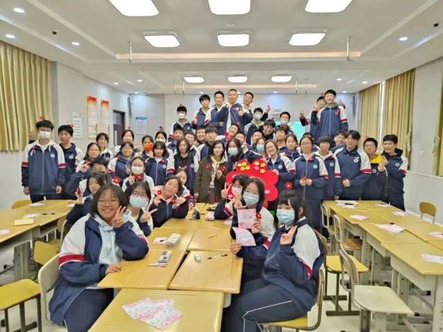 喜报 | 青岛六十六中王莹老师获评青岛市第三批名班主任工作室主持人