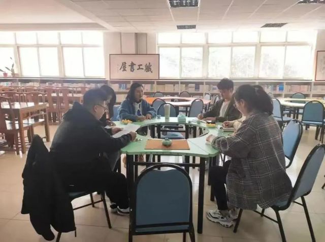 喜报 | 青岛六十六中王莹老师获评青岛市第三批名班主任工作室主持人