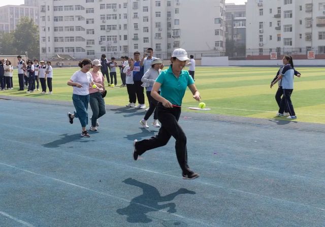 全环境立德树人|强国复兴有我，青春筑梦未来——青岛六十六中2023年秋季田径运动会开幕式